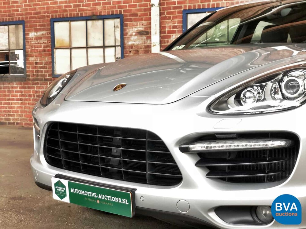 Porsche Cayenne Turbo S 550hp 2013, HP-805-V.