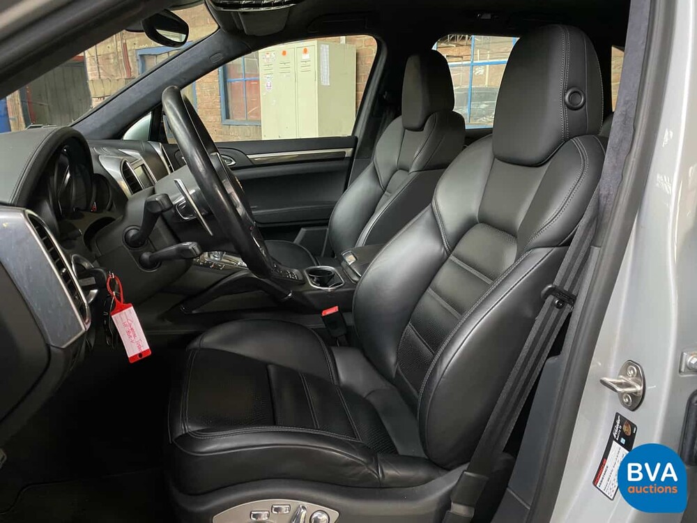 Porsche Cayenne Turbo S 550hp 2013, HP-805-V.