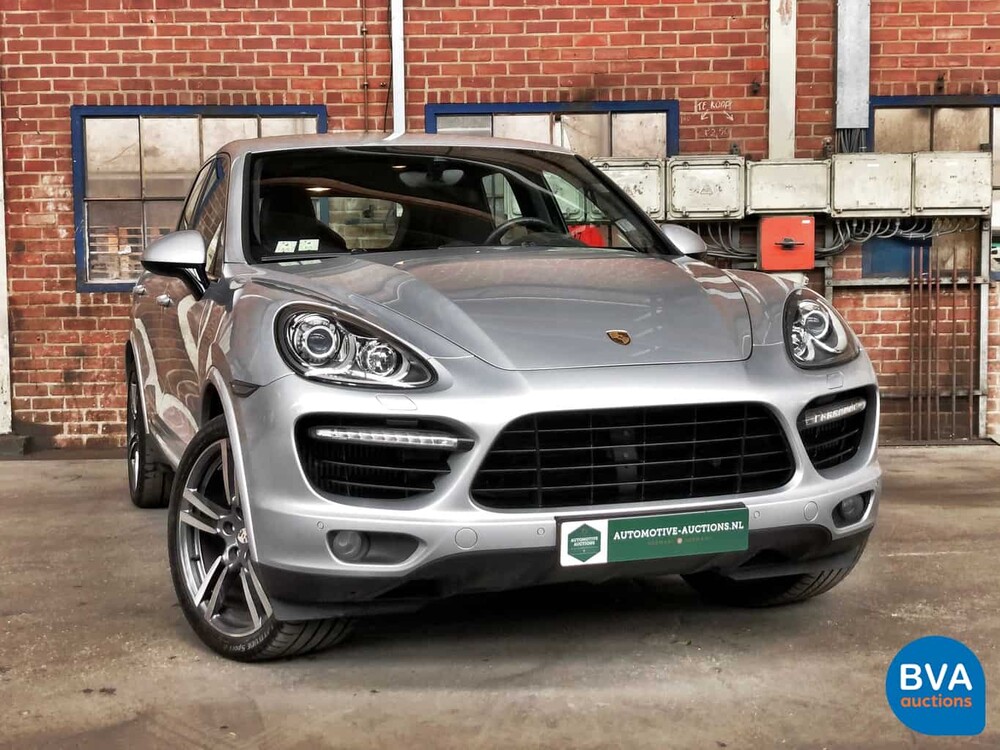 Porsche Cayenne Turbo S 550hp 2013, HP-805-V.