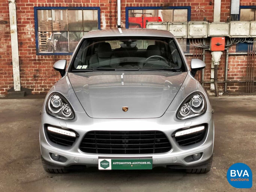 Porsche Cayenne Turbo S 550hp 2013, HP-805-V.