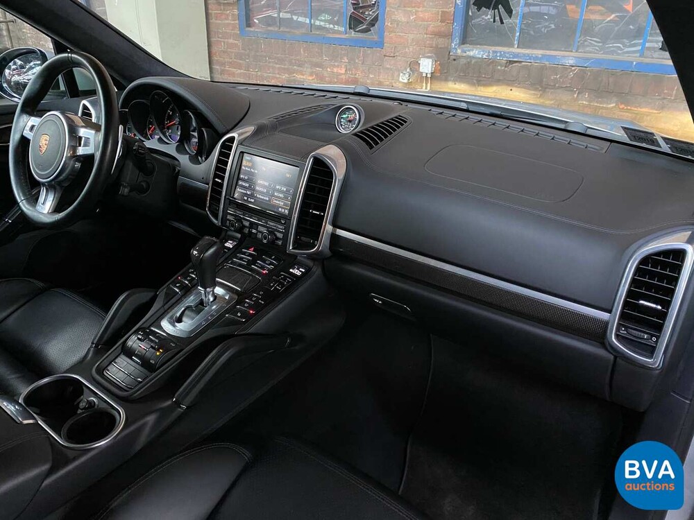Porsche Cayenne Turbo S 550hp 2013, HP-805-V.
