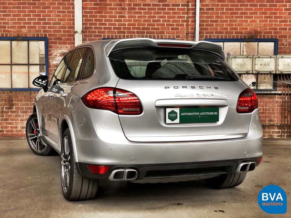 Porsche Cayenne Turbo S 550hp 2013, HP-805-V.
