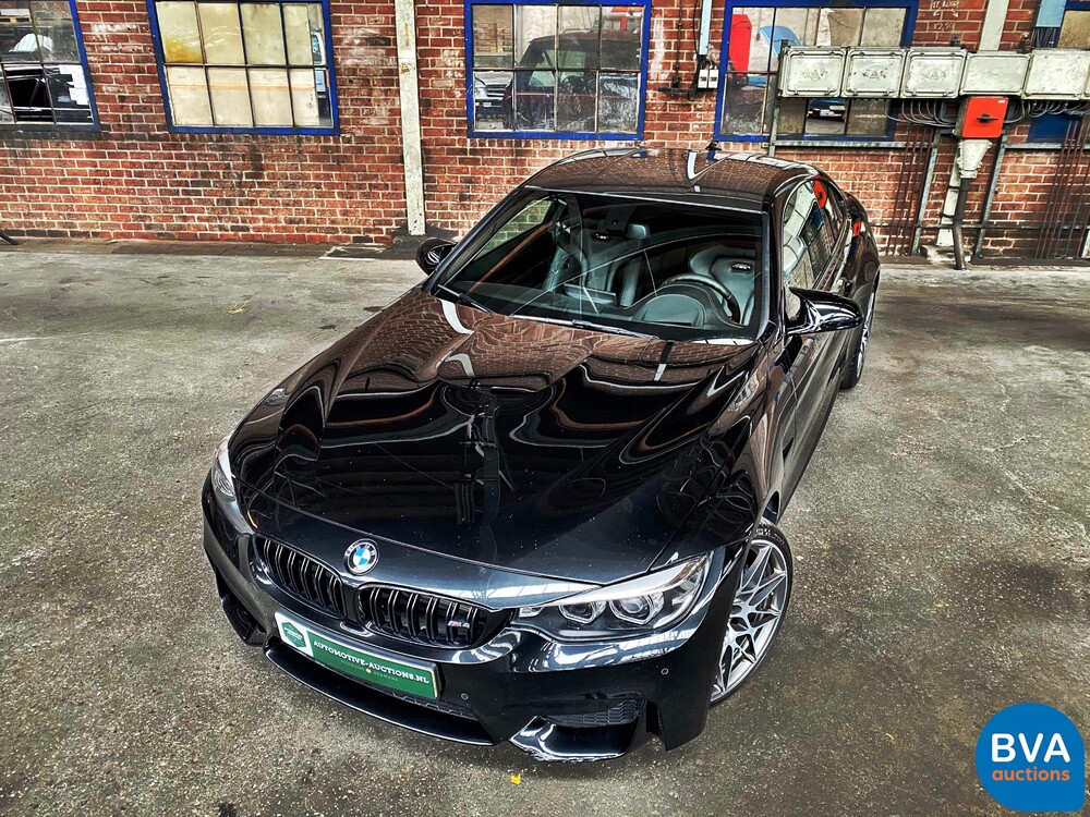 BMW M4 Competition 450pk Drivelogic Coupe 4-serie 2018 M-Performance