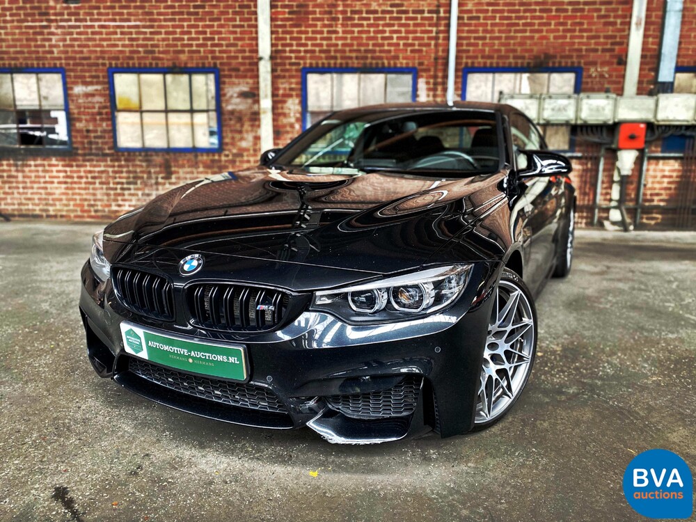BMW M4 Competition 450pk Drivelogic Coupe 4-serie 2018 M-Performance