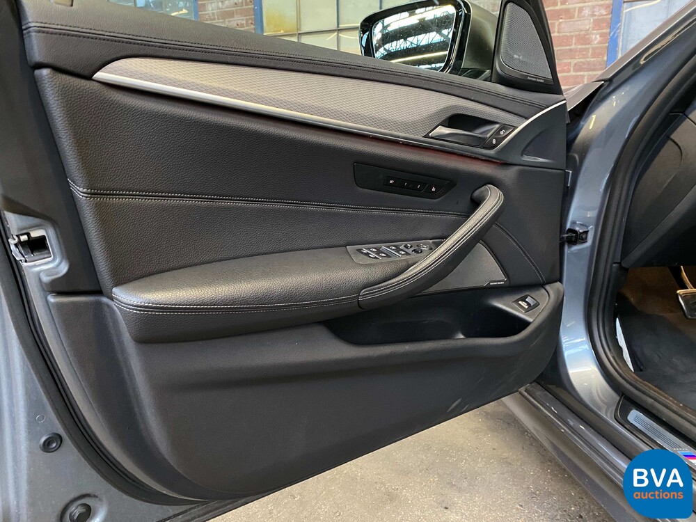 BMW M550d xDrive 400pk 2017 M550 5-serie M-Sport Sedan NW-MODEL