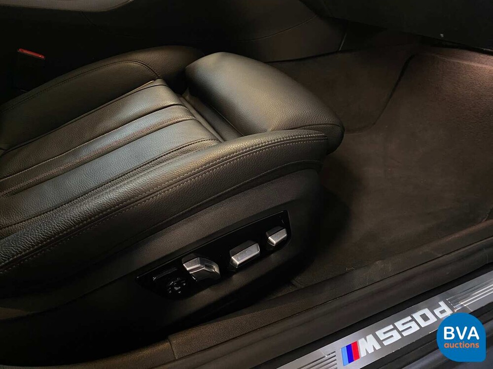 BMW M550d xDrive 400pk 2017 M550 5-serie M-Sport Sedan NW-MODEL