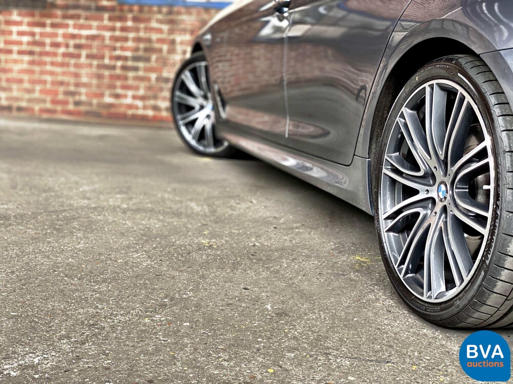 BMW M550d xDrive 400pk 2017 M550 5-serie M-Sport Sedan NW-MODEL