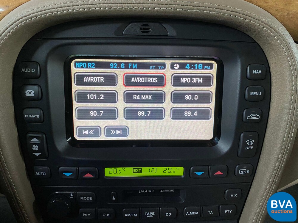 Jaguar S-Type 3.0 V6 Executive 2002 Org. NL Youngtimer, 05-JG-TV