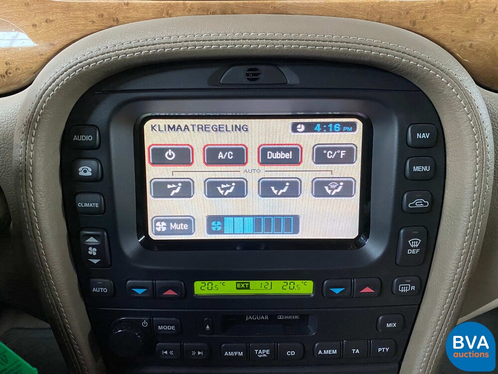 Jaguar S-Type 3.0 V6 Executive 2002 Org. NL Youngtimer, 05-JG-TV