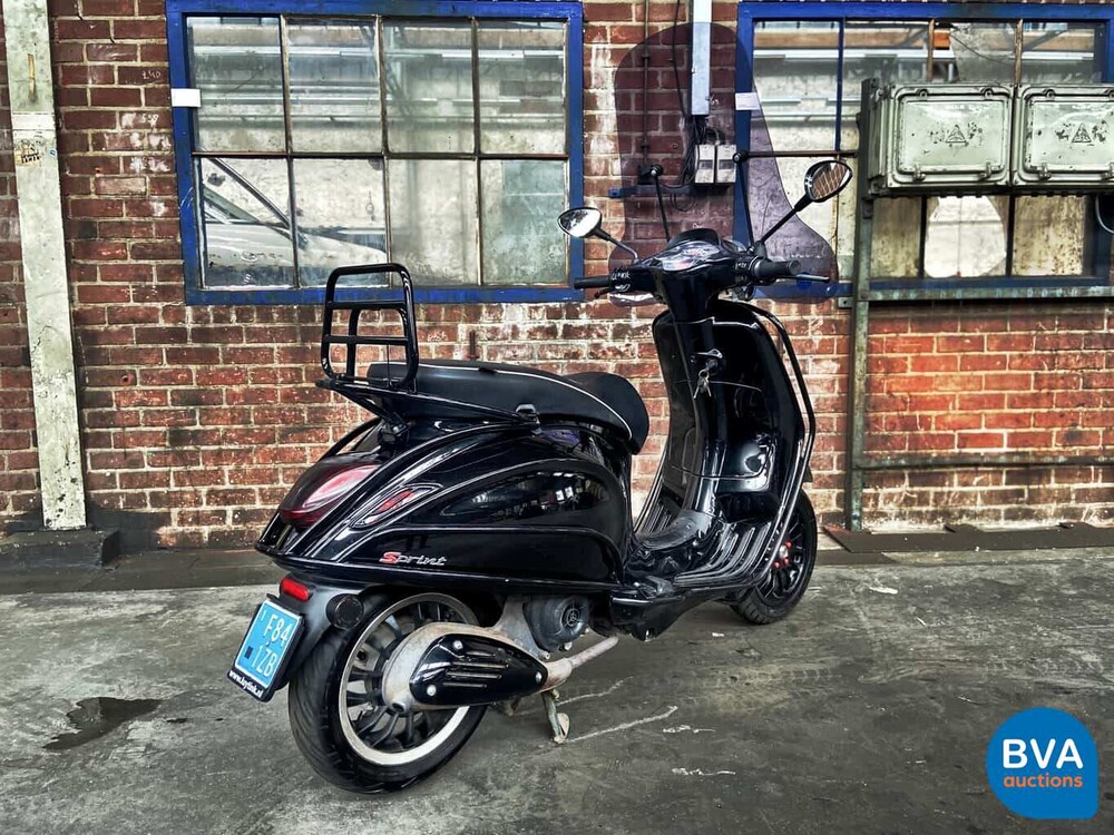 Piaggo Vespa Sprint 4-takt 2015, F-841-ZB