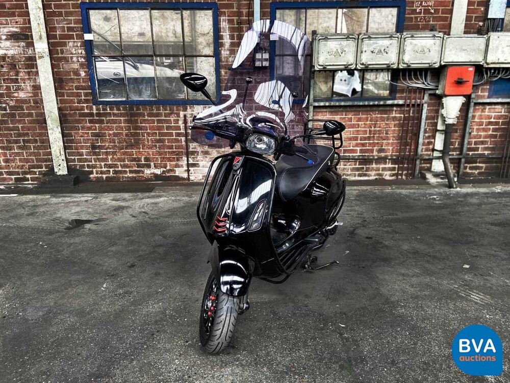 Piaggo Vespa Sprint 4-takt 2015, F-841-ZB