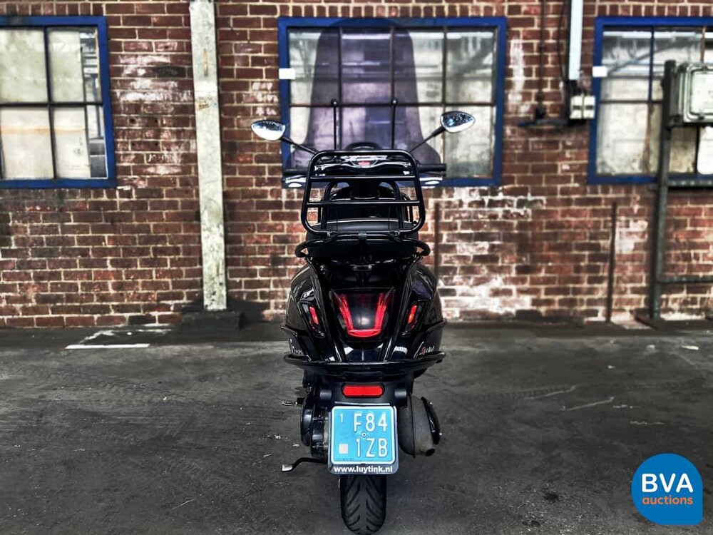 Piaggo Vespa Sprint 4-takt 2015, F-841-ZB