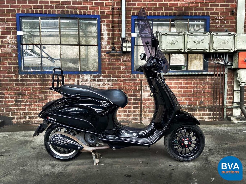 Piaggo Vespa Sprint 4-takt 2015, F-841-ZB