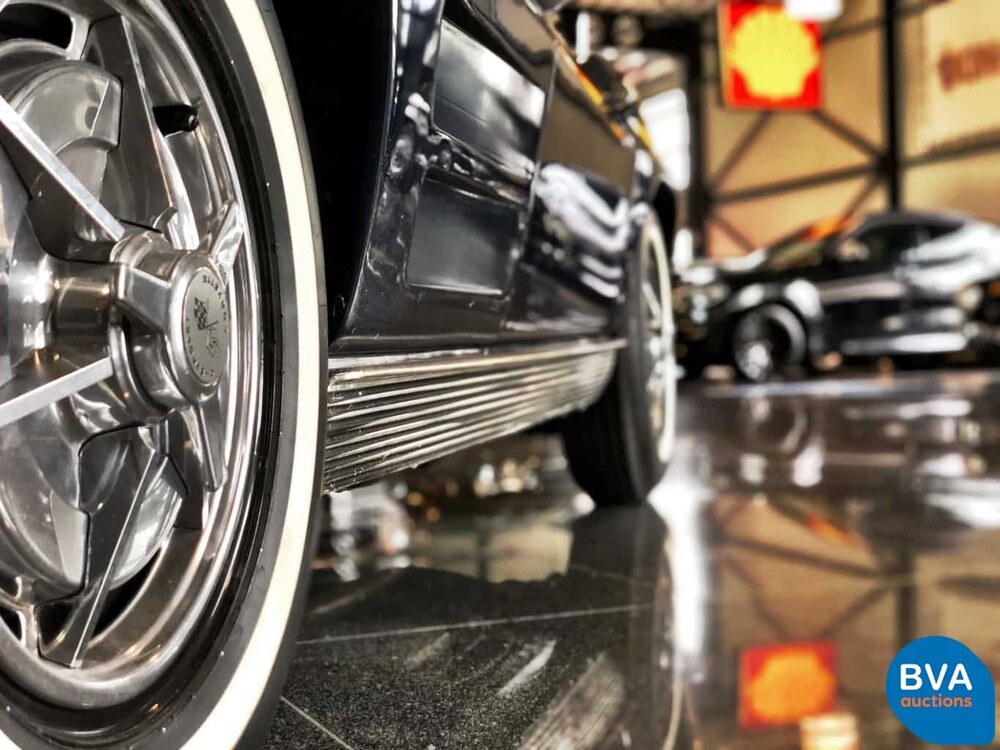 Chevrolet Corvette Stingray geteiltes Fenster C2 5.4 V8 360 PS 1963.