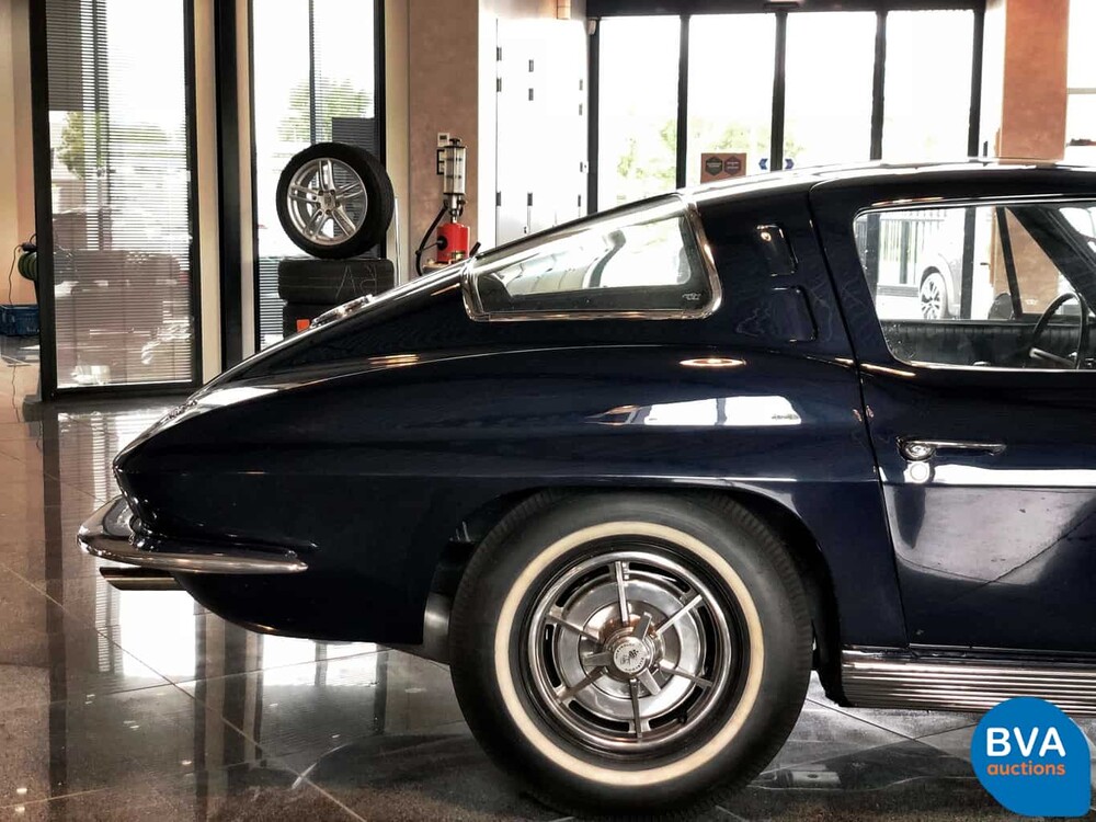 Chevrolet Corvette Stingray geteiltes Fenster C2 5.4 V8 360 PS 1963.