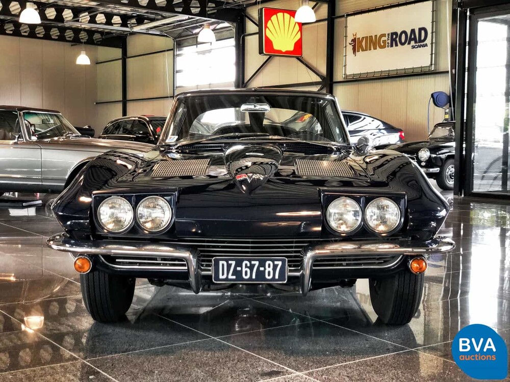 Chevrolet Corvette Stingray geteiltes Fenster C2 5.4 V8 360 PS 1963.