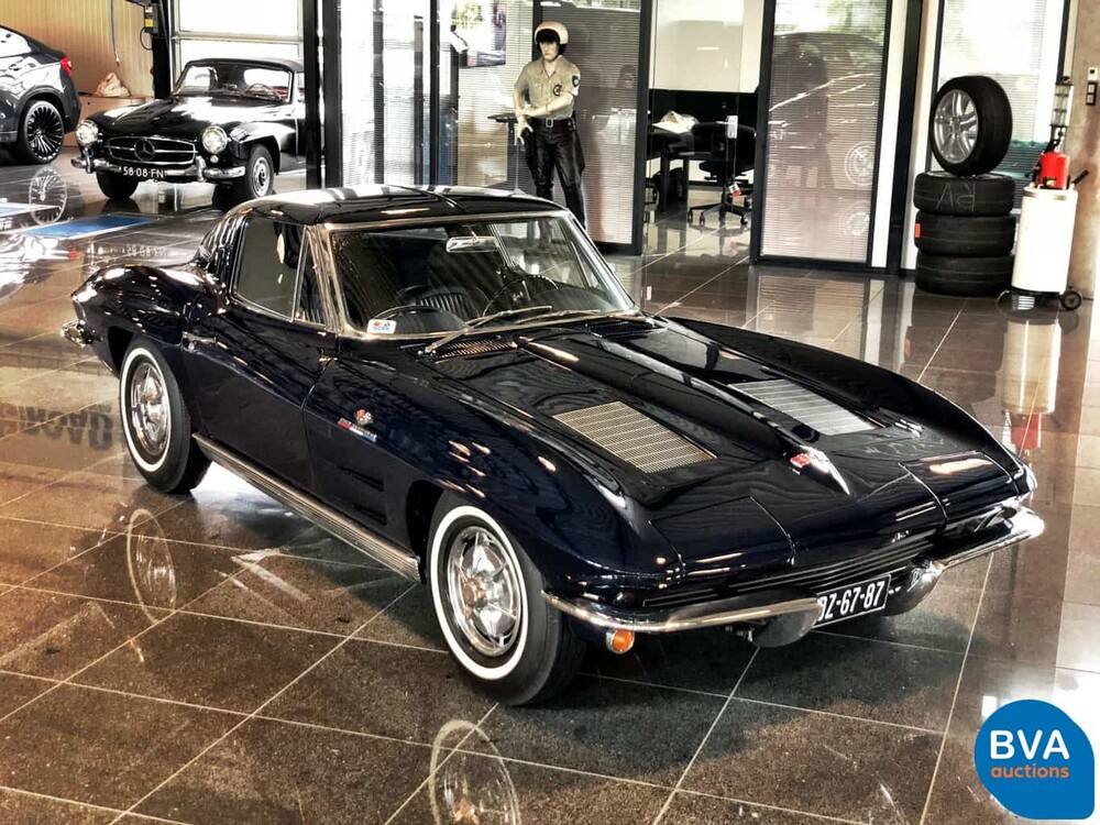 Chevrolet Corvette Stingray geteiltes Fenster C2 5.4 V8 360 PS 1963.