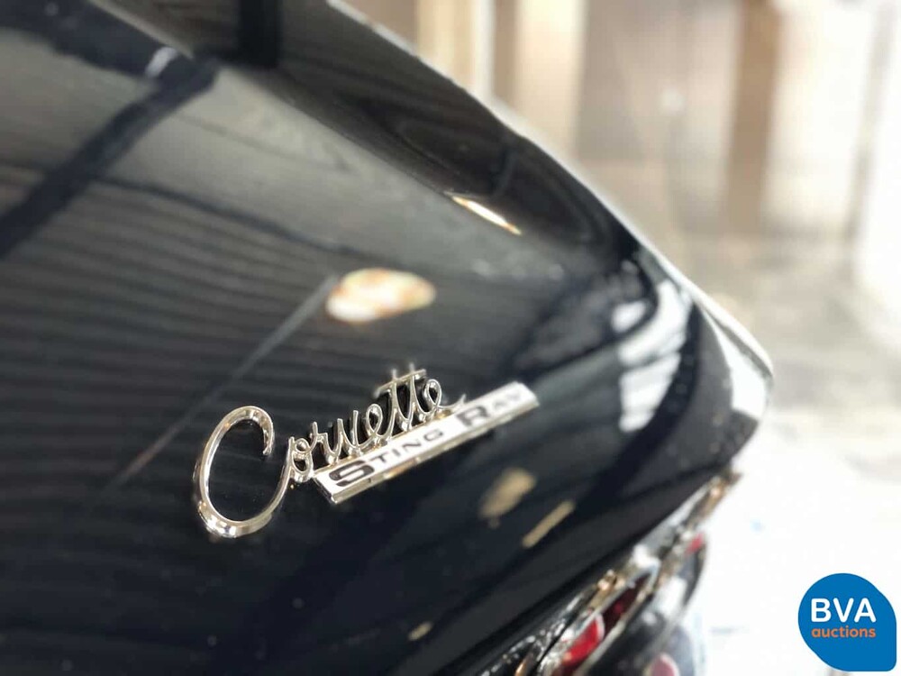 Chevrolet Corvette Stingray geteiltes Fenster C2 5.4 V8 360 PS 1963.