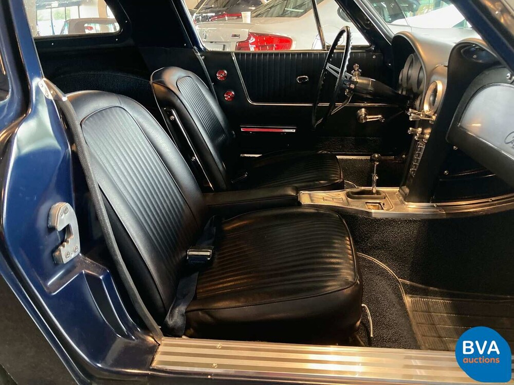 Chevrolet Corvette Stingray geteiltes Fenster C2 5.4 V8 360 PS 1963.
