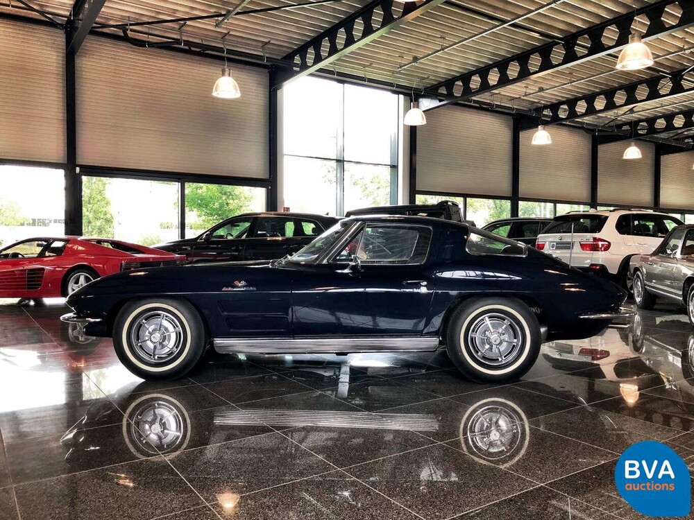 Chevrolet Corvette Stingray geteiltes Fenster C2 5.4 V8 360 PS 1963.