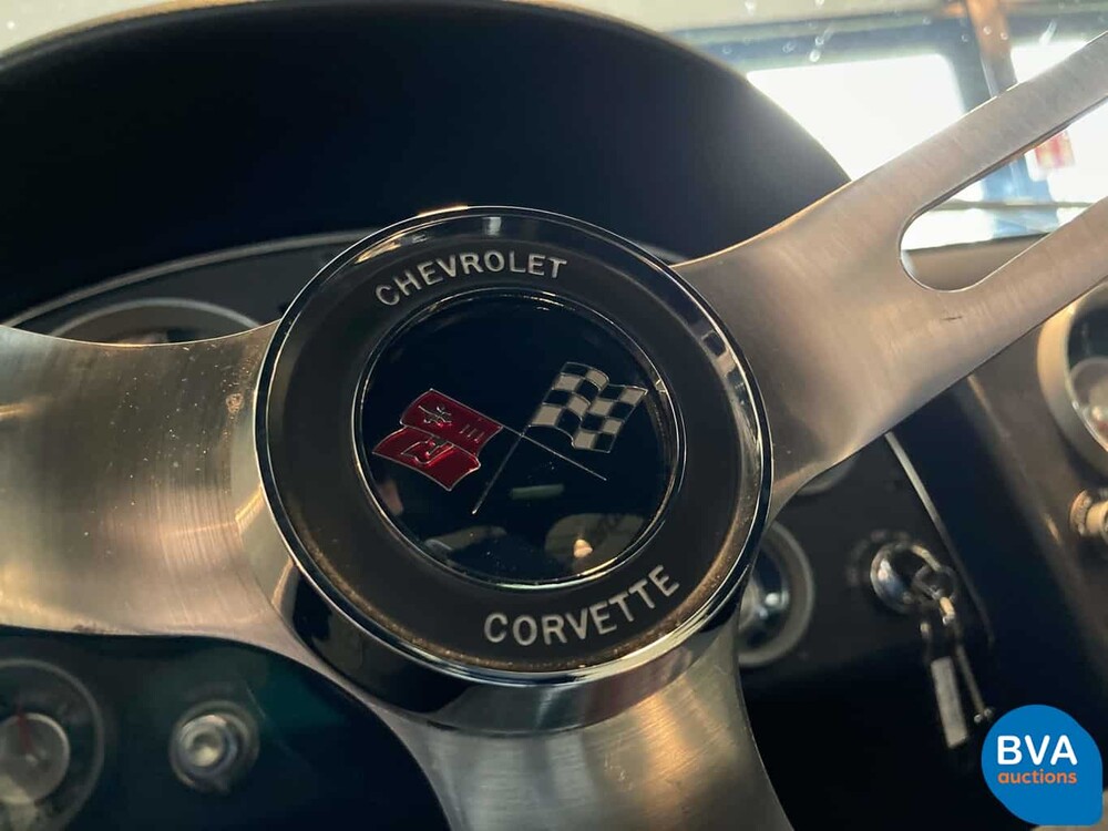 Chevrolet Corvette Stingray geteiltes Fenster C2 5.4 V8 360 PS 1963.