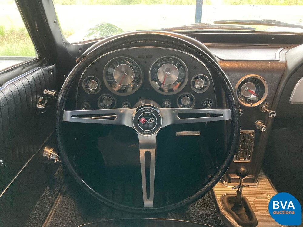 Chevrolet Corvette Stingray geteiltes Fenster C2 5.4 V8 360 PS 1963.