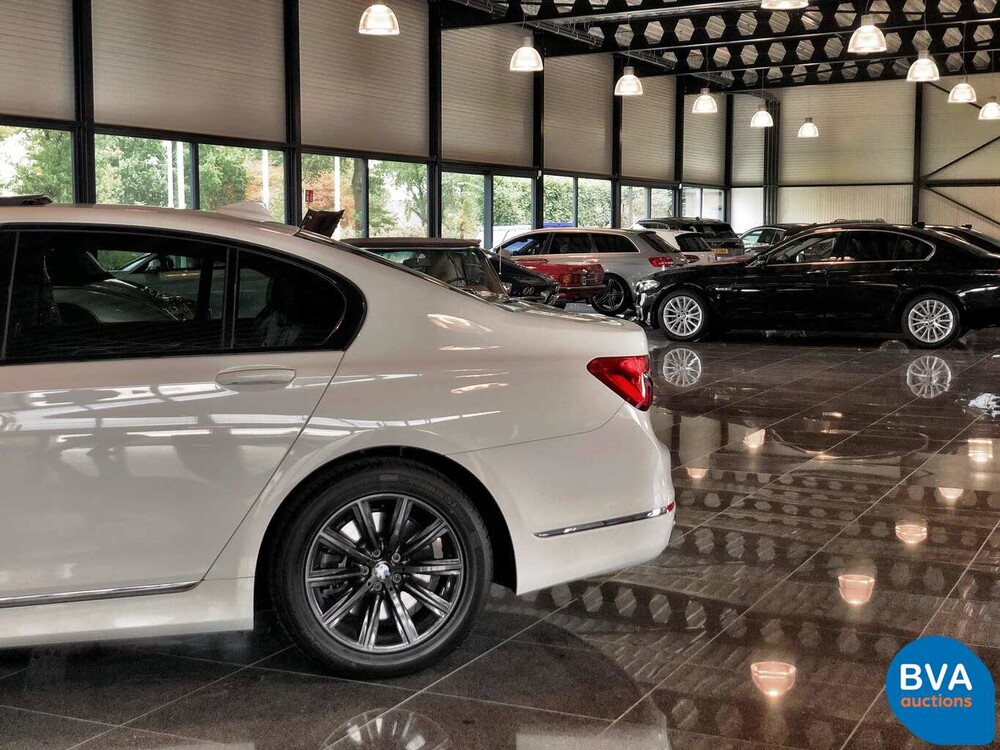 BMW 740i 326hp Individual Shadow-Line Carbon NW-Model 7-series 2016.