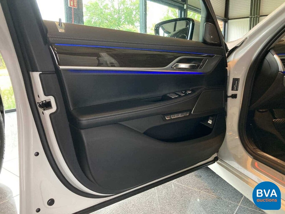 BMW 740i 326hp Individual Shadow-Line Carbon NW-Model 7-series 2016.
