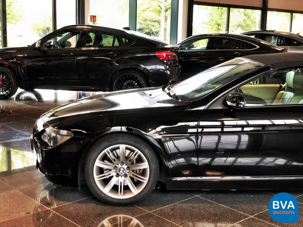 BMW 645Ci Cabriolet 4.4 V8 333 PS Original NL 6-Serie 2005, 86-RF-NK.