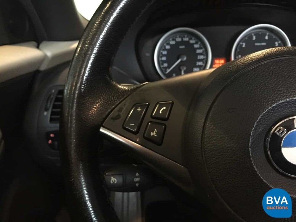 BMW 645Ci Cabriolet 4.4 V8 333 PS Original NL 6-Serie 2005, 86-RF-NK.