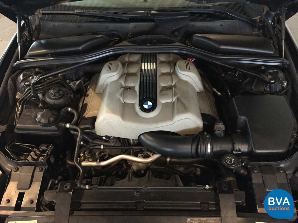 BMW 645Ci Cabriolet 4.4 V8 333 PS Original NL 6-Serie 2005, 86-RF-NK.