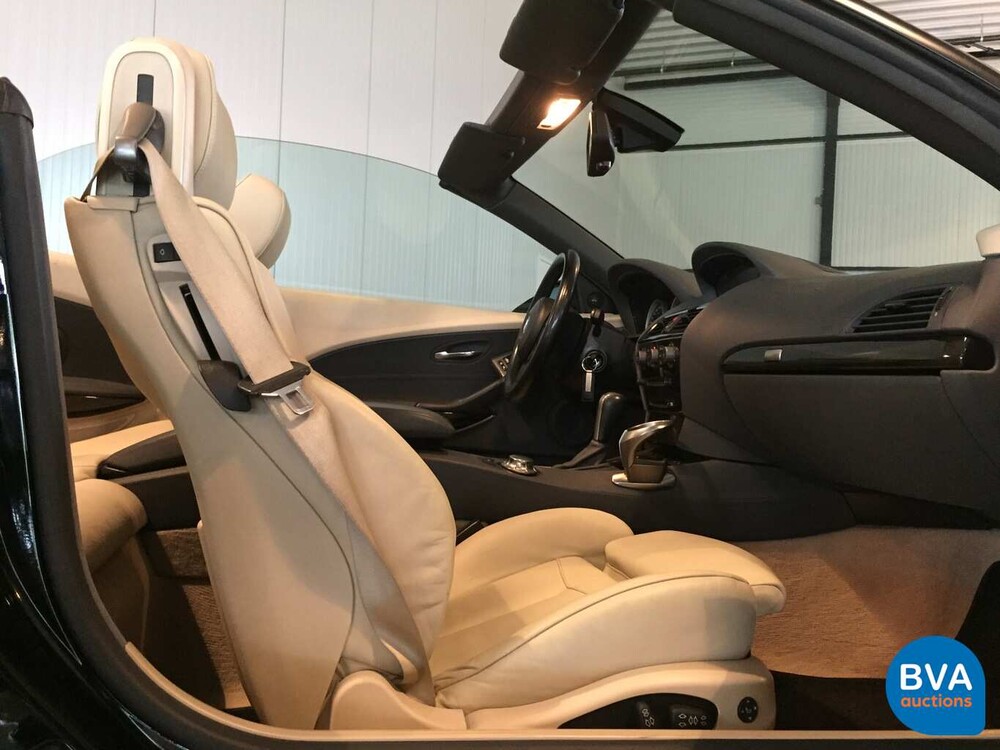 BMW 645Ci Cabriolet 4.4 V8 333 PS Original NL 6-Serie 2005, 86-RF-NK.