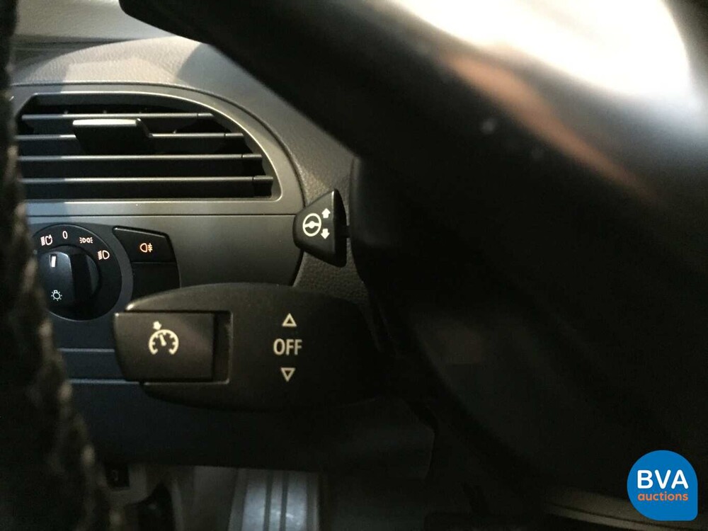 BMW 645Ci Cabriolet 4.4 V8 333 PS Original NL 6-Serie 2005, 86-RF-NK.