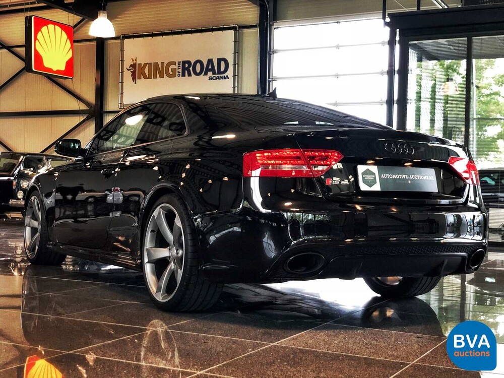 Audi RS5 Coupe 4.2 FSI Quattro 450pk 2011, GB-744-F