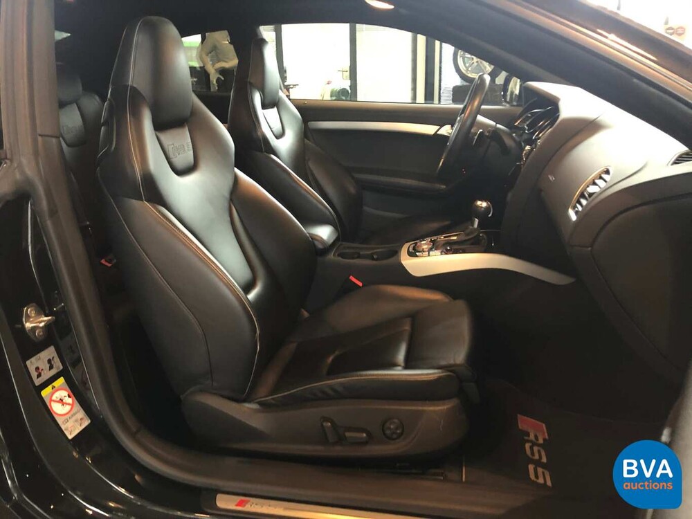 Audi RS5 Coupe 4.2 FSI Quattro 450pk 2011, GB-744-F