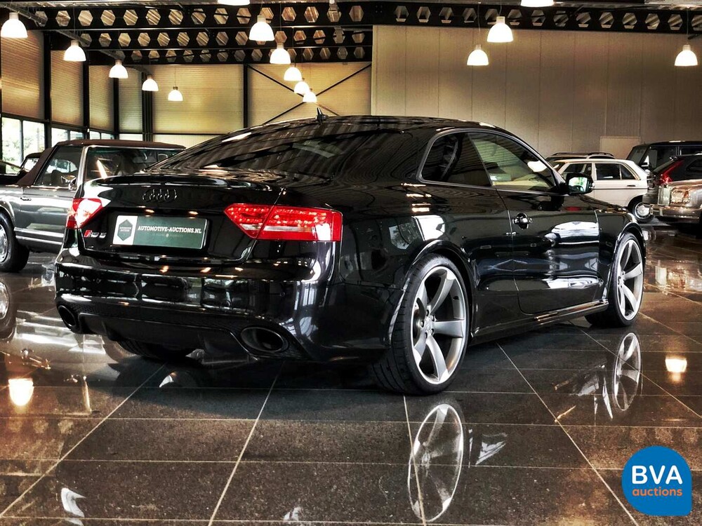 Audi RS5 Coupe 4.2 FSI Quattro 450pk 2011, GB-744-F