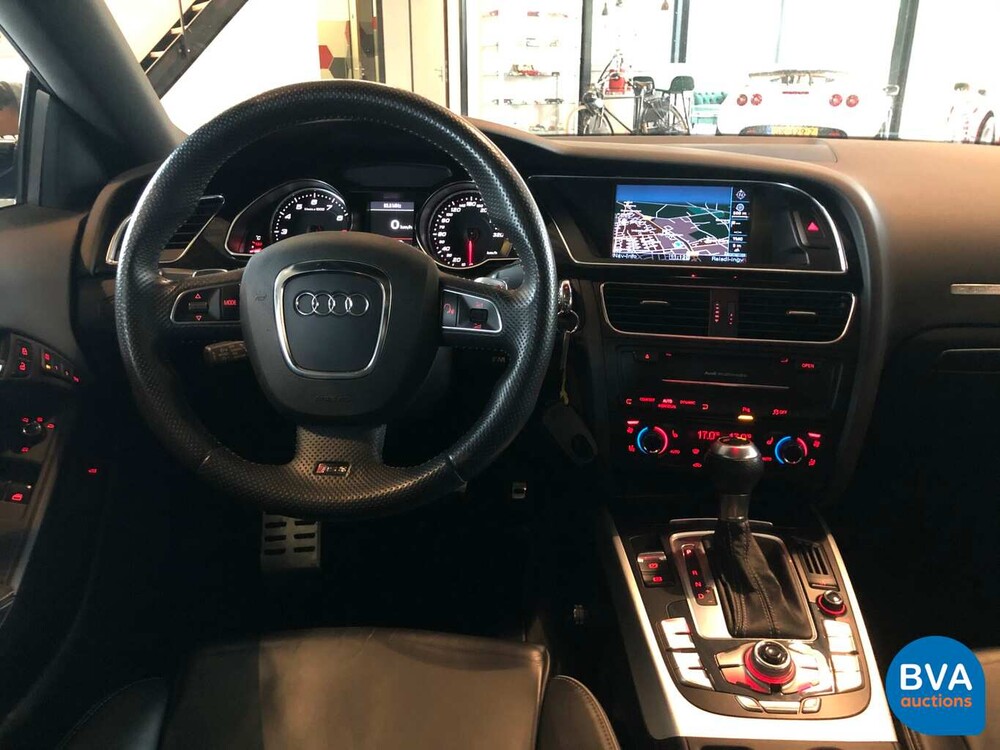 Audi RS5 Coupe 4.2 FSI Quattro 450pk 2011, GB-744-F