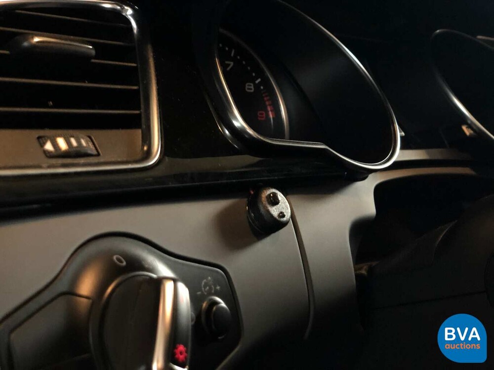 Audi RS5 Coupe 4.2 FSI Quattro 450pk 2011, GB-744-F