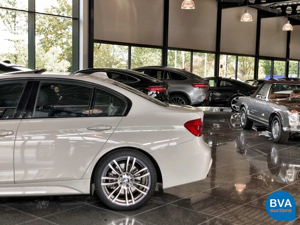 BMW 340i Sedan 326pk M-Sport 3-Serie 2017, ZF-374-X