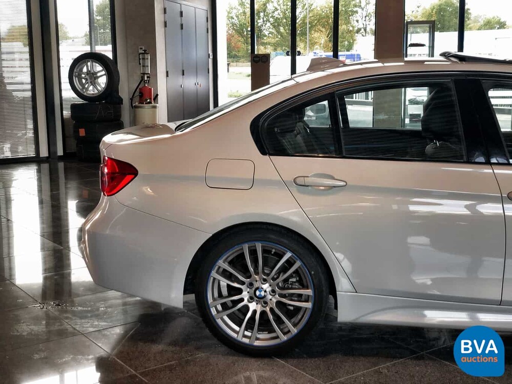 BMW 340i Sedan 326pk M-Sport 3-Serie 2017, ZF-374-X