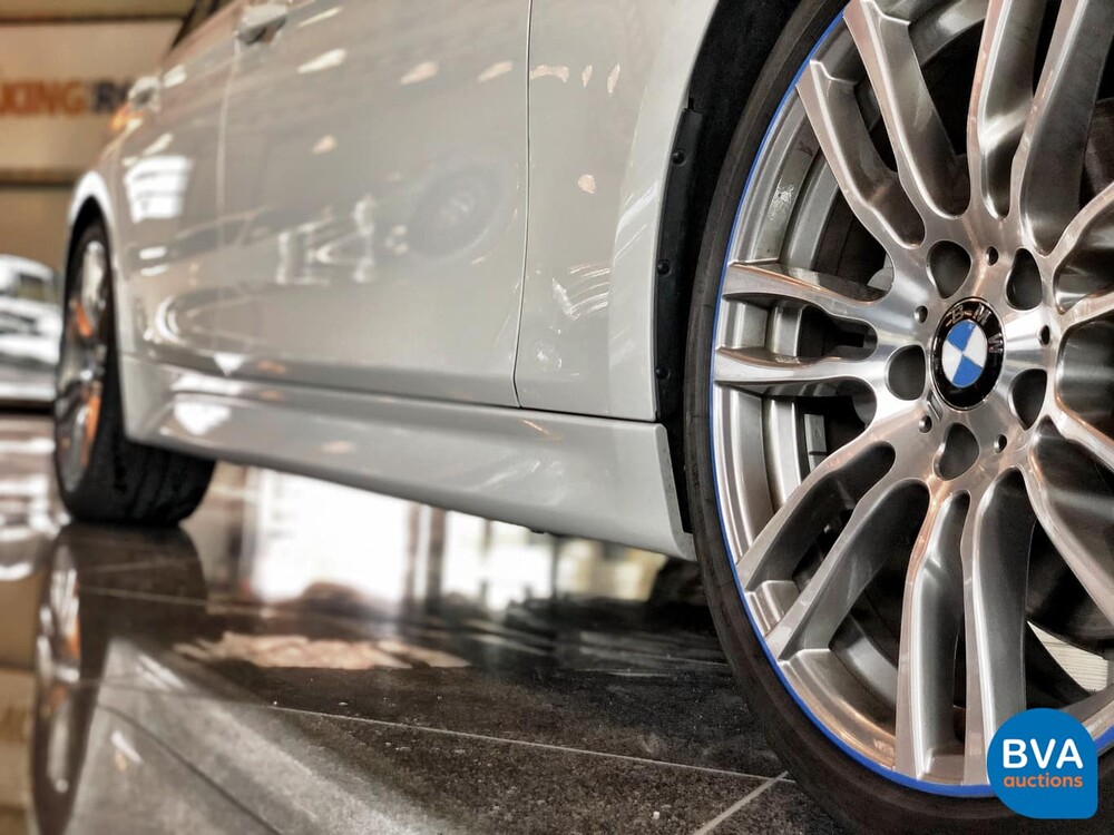 BMW 340i Sedan 326pk M-Sport 3-Serie 2017, ZF-374-X