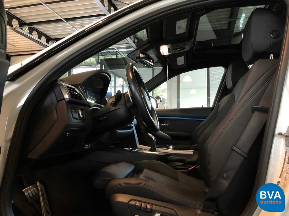 BMW 340i Sedan 326pk M-Sport 3-Serie 2017, ZF-374-X