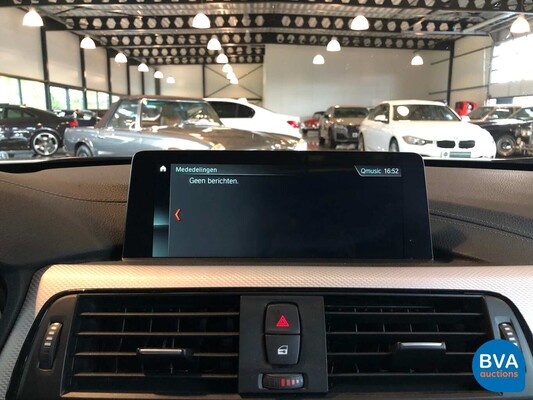 BMW 340i Sedan 326hp M-Sport 3-Series 2017, ZF-374-X.