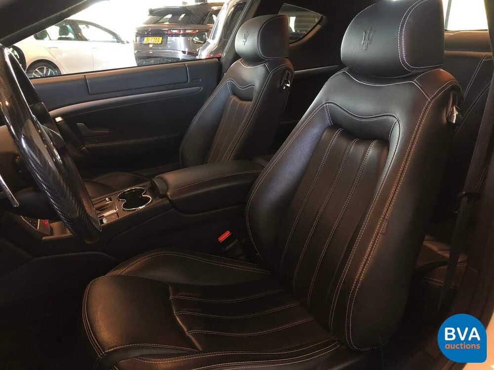 Maserati Gran Turismo S 4.7 2011 439pk V8
