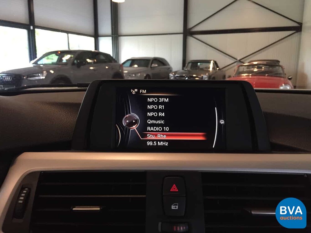 BMW 318i Sedan 136pk 3-serie 2015 -Facelift-, TZ-591-B