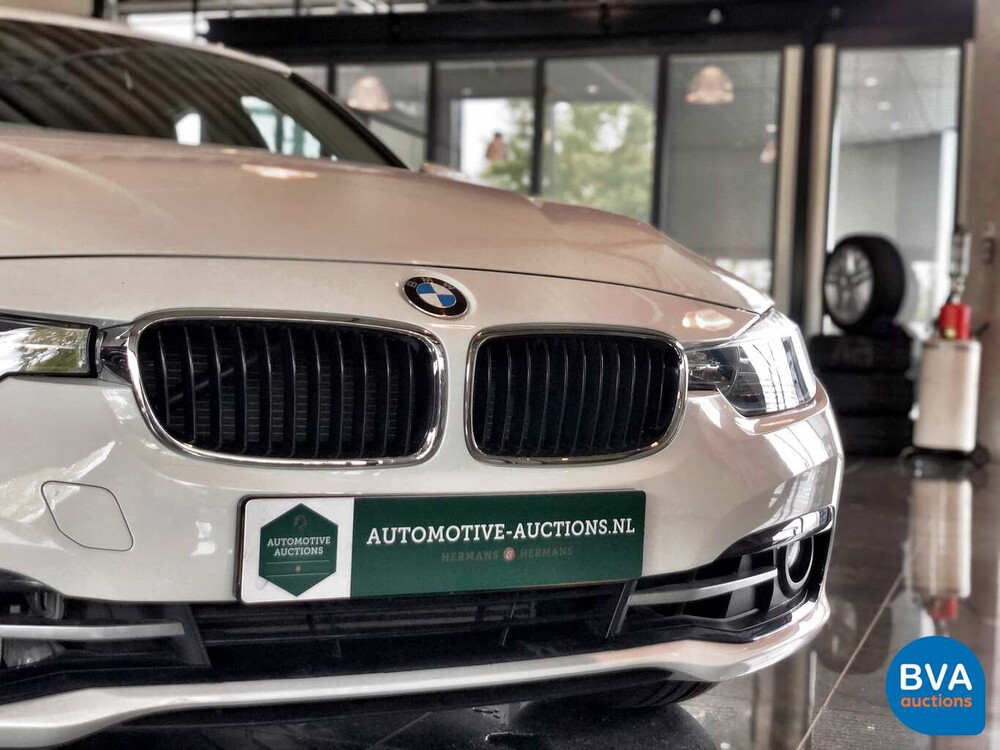 BMW 318i Sedan 136pk 3-serie 2015 -Facelift-, TZ-591-B