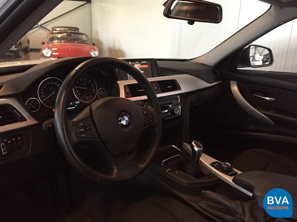BMW 318i Sedan 136pk 3-serie 2015 -Facelift-, TZ-591-B