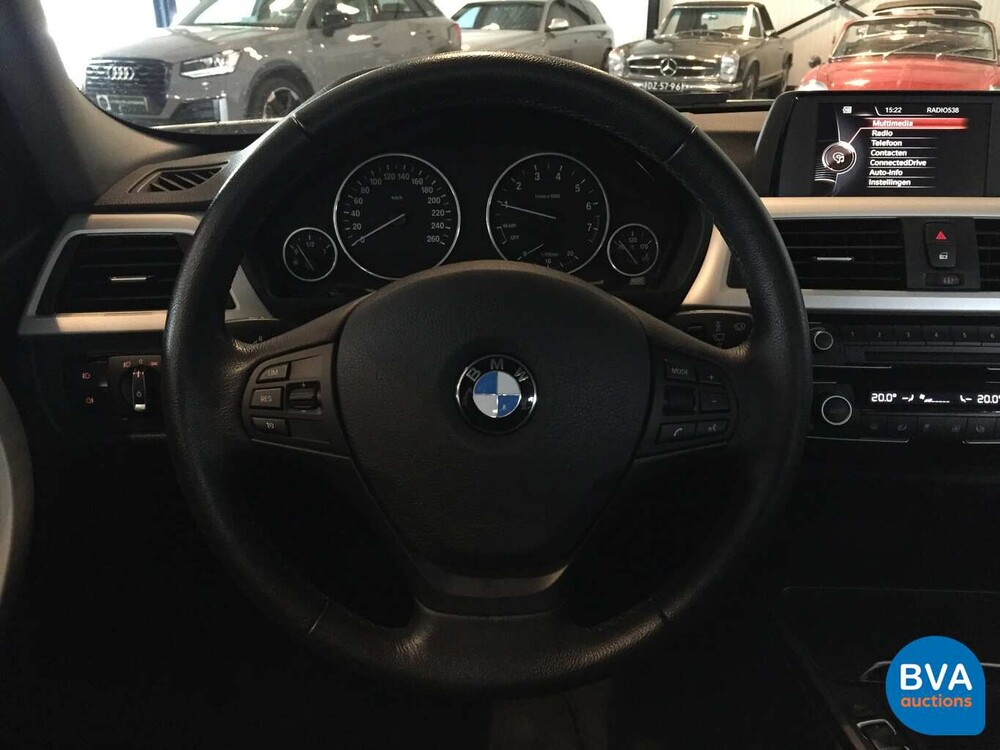 BMW 318i Sedan 136pk 3-serie 2015 -Facelift-, TZ-591-B