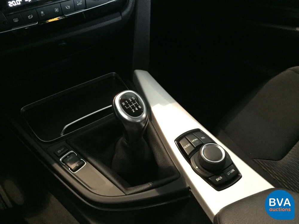 BMW 318i Sedan 136pk 3-serie 2015 -Facelift-, TZ-591-B