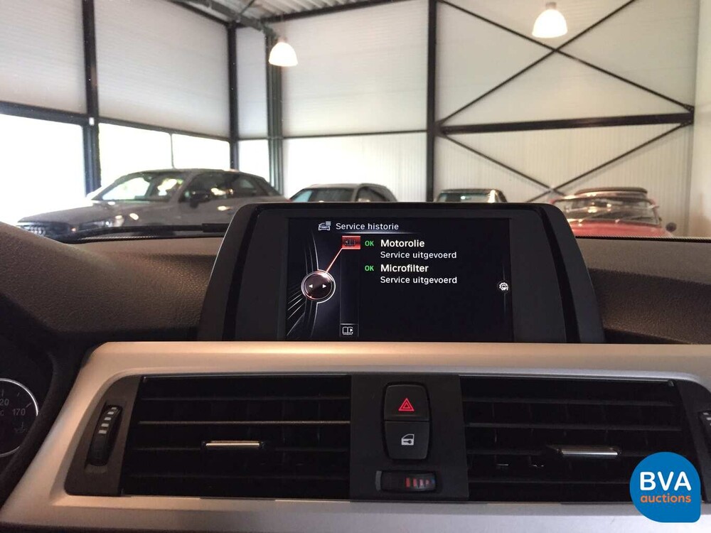 BMW 318i Sedan 136pk 3-serie 2015 -Facelift-, TZ-591-B